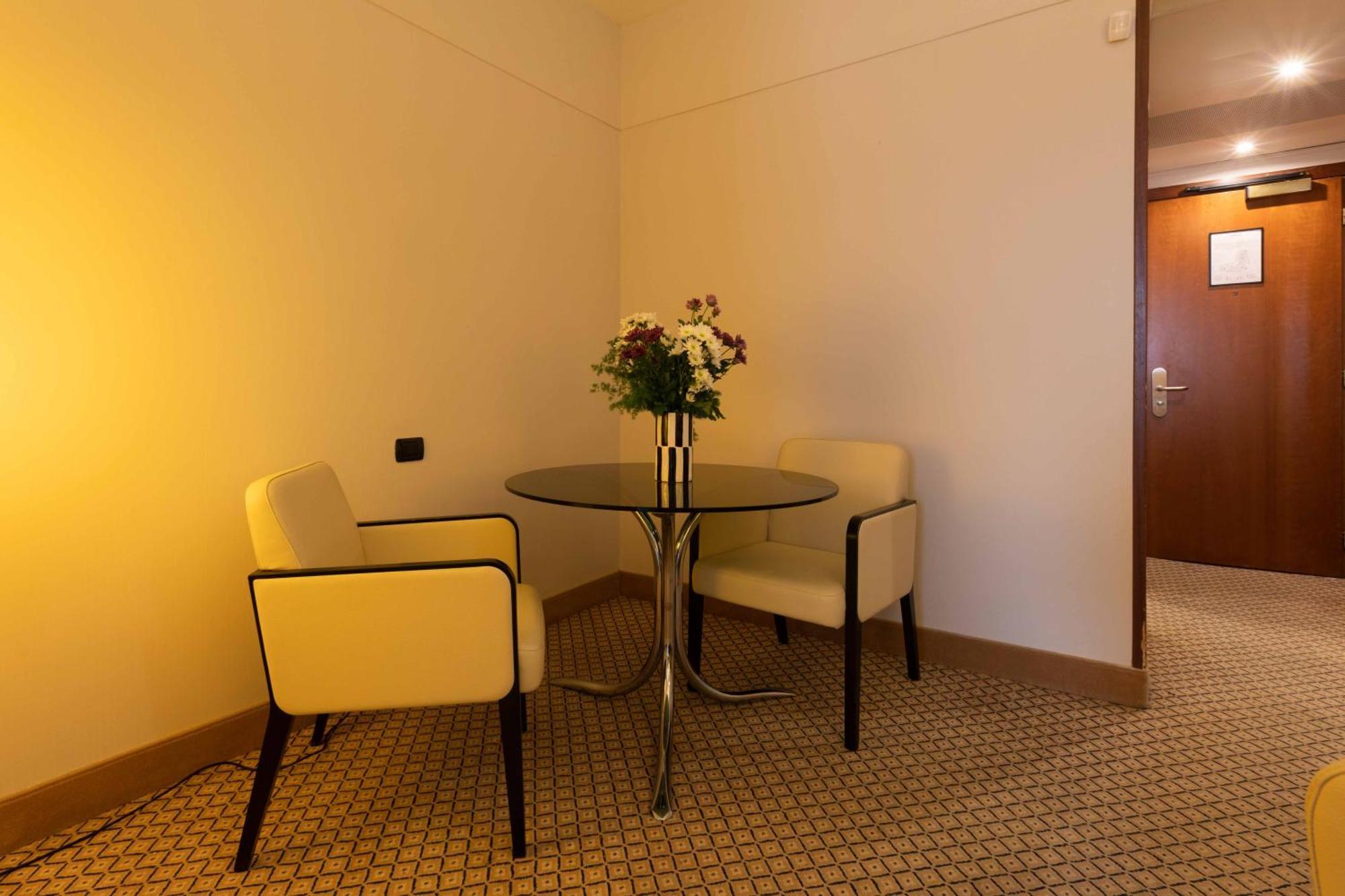 Belstay Milano Асаго Екстериор снимка